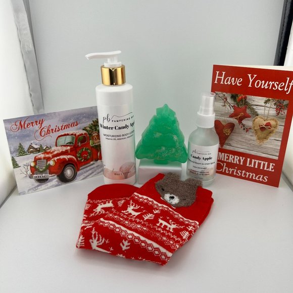 Winter Candy Apple Holiday Spa Gift Set - Picture 2 of 2